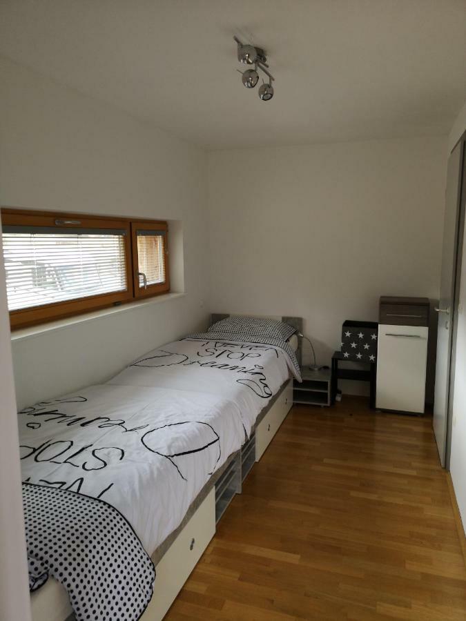 Apartma Lucijana Mojstrana Bagian luar foto